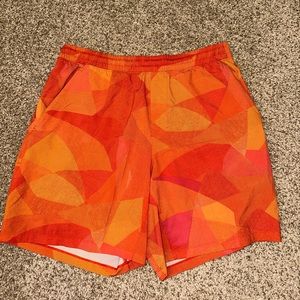 Lululemon Pace Breaker 7” L